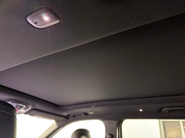 New 2026 White/off-white Jeep Limited image 32