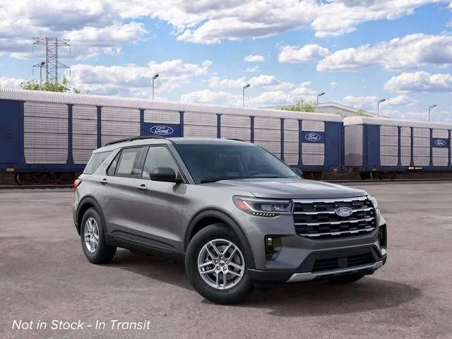 New 2027 Carbonized Gray Metallic Ford Active image 4