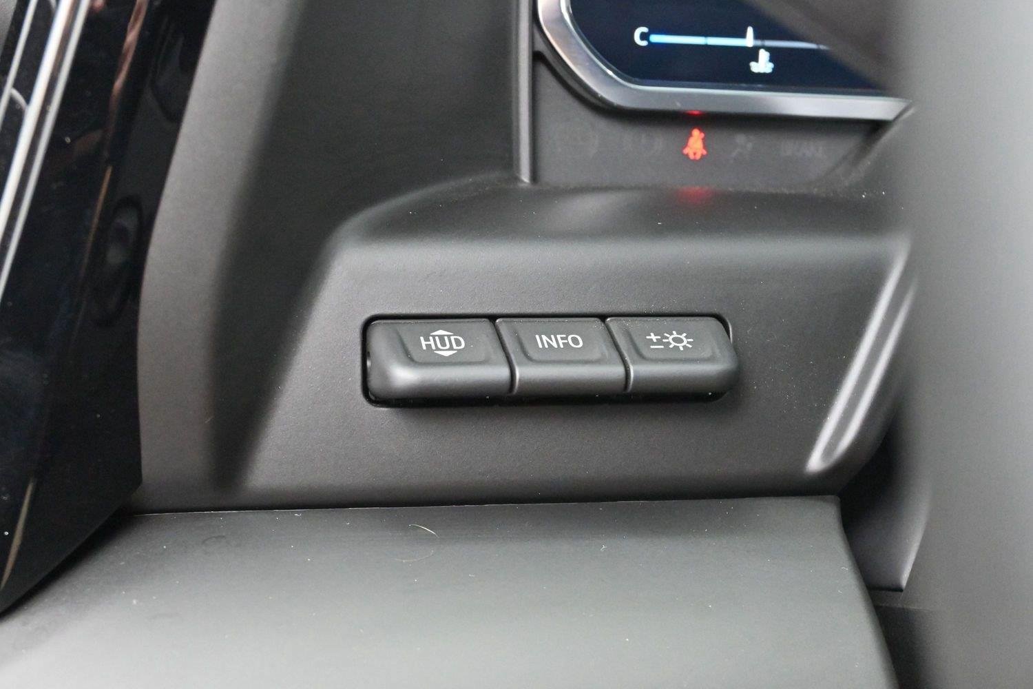 Used 2026 Summit White GMC AT4X image 31