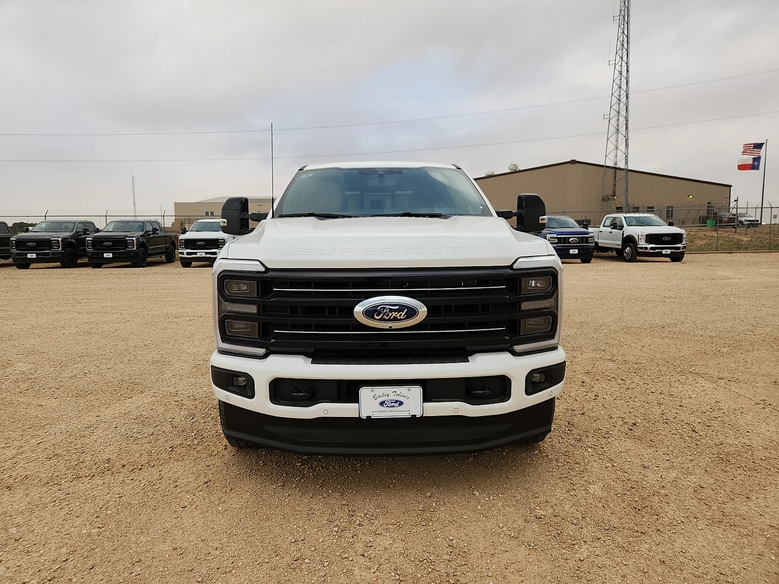New 2026 Star White Metallic Tri-Coat Ford F-250® Platinum® image 2