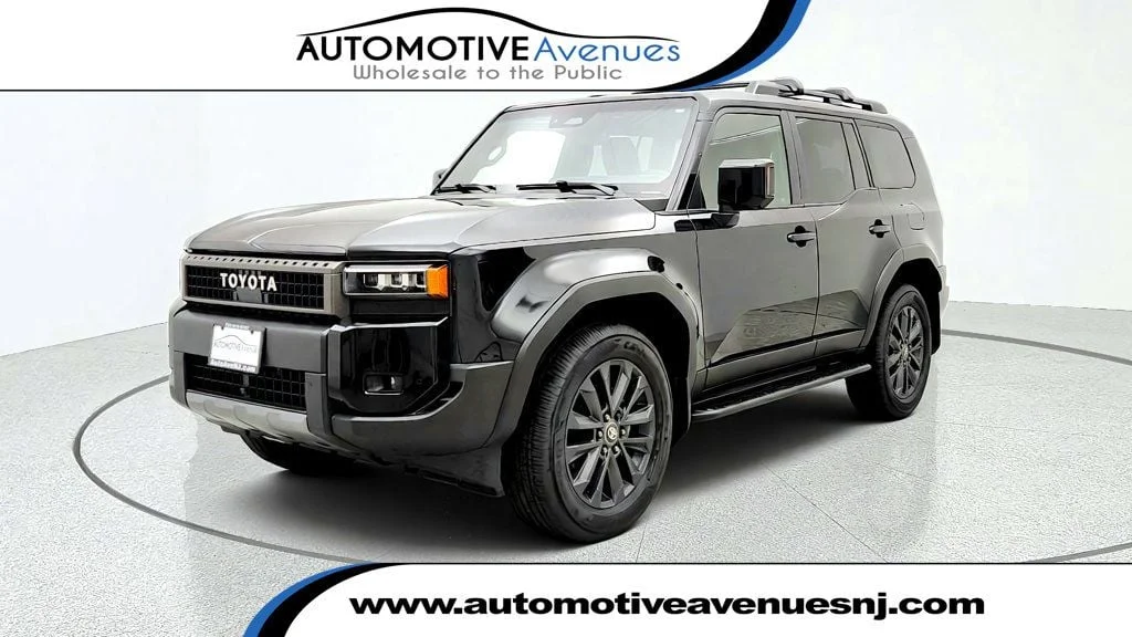Used 2026 Black Toyota 4WD w/ Moonroof, JBL, HUD, 20