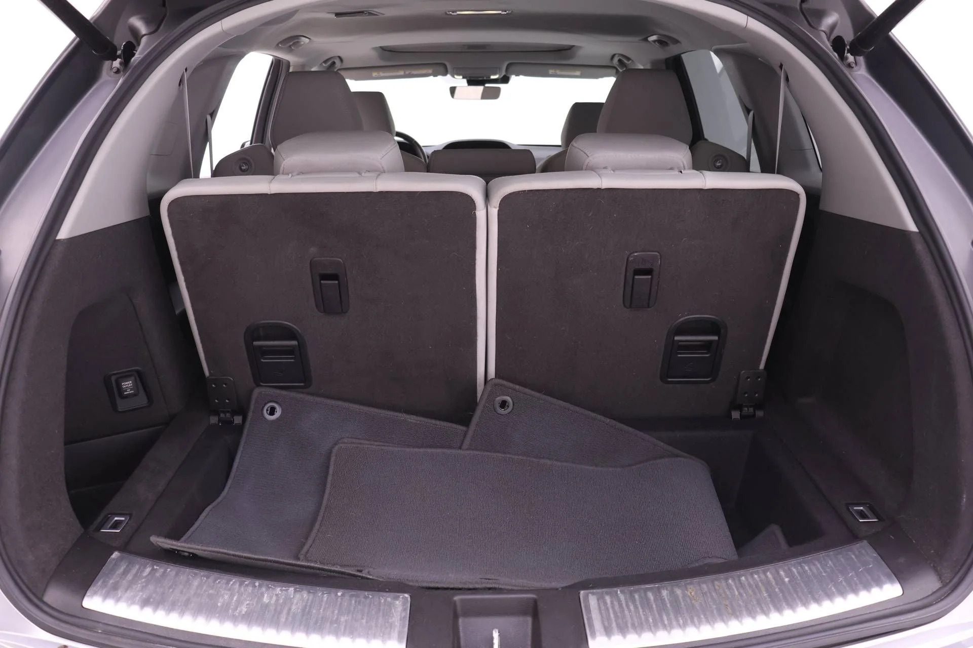 Used 2018 Lunar Silver Metallic Acura 3.5L image 14