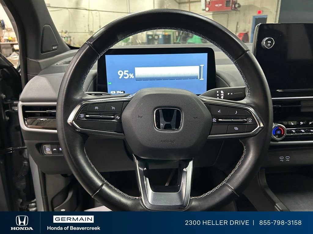 Used 2025 Mercury Silver Metallic Honda Touring image 16