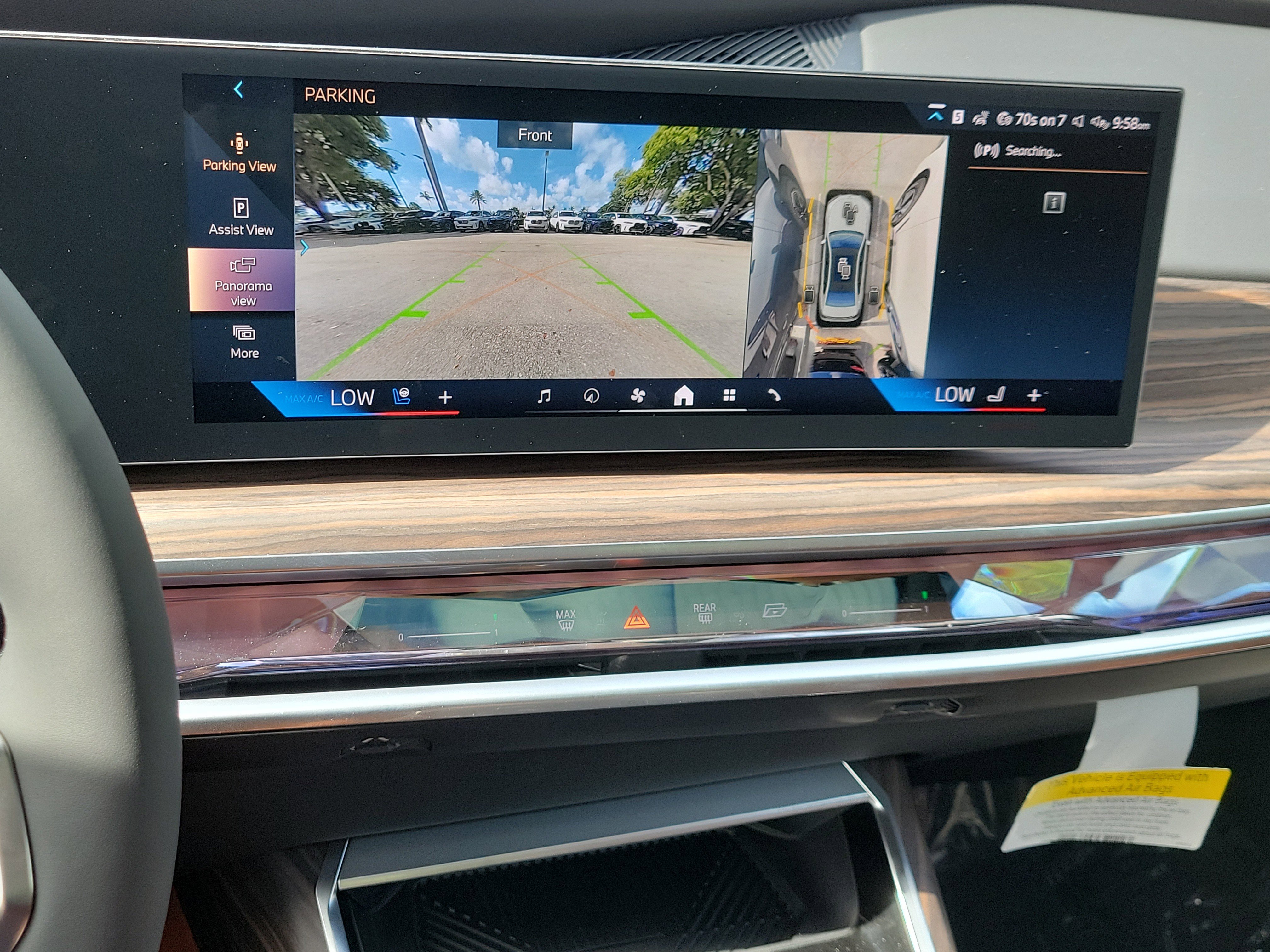 New 2026 Mineral White Metallic BMW 760i xDrive image 25