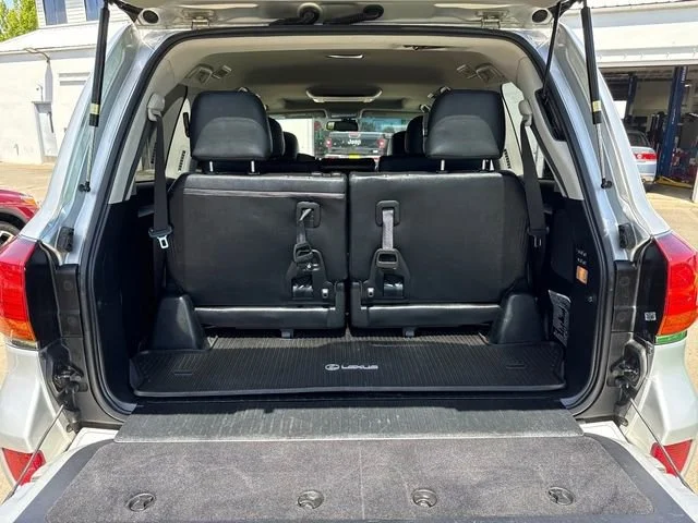 Used 2011 Black Lexus 570 image 13