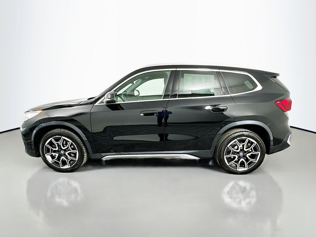 New 2026 Jet Black BMW xDrive28i image 8