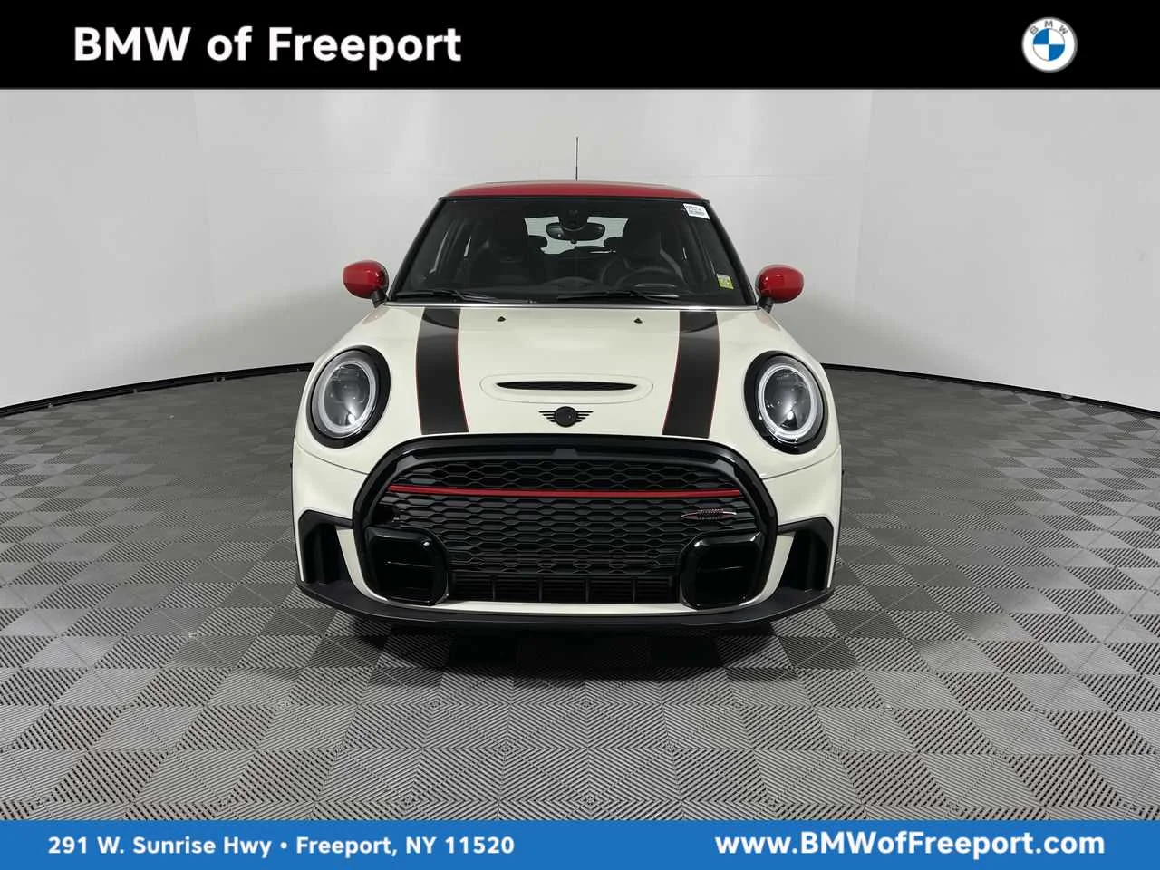 2023 MINI Hardtop John Cooper Works's photo