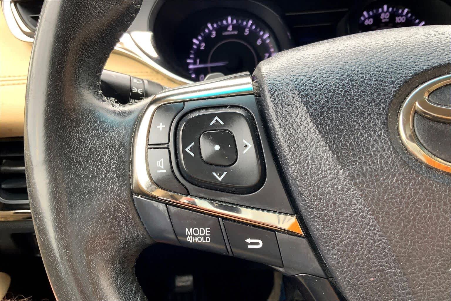 Used 2014 Attitude Black Toyota XLE image 24