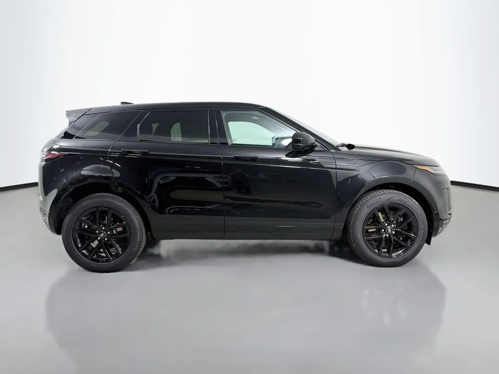 New 2026 Santorini Black Land Rover S image 4