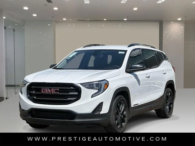 Used 2021 White GMC SLE image 1