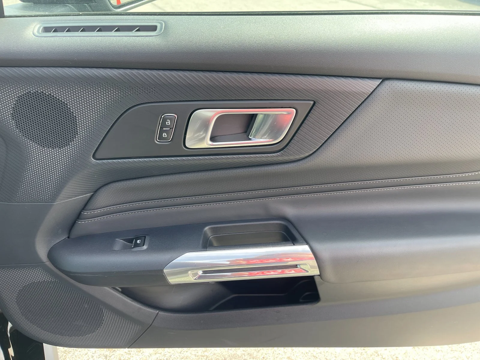 Used 2025 Black Ford GT Premium image 18