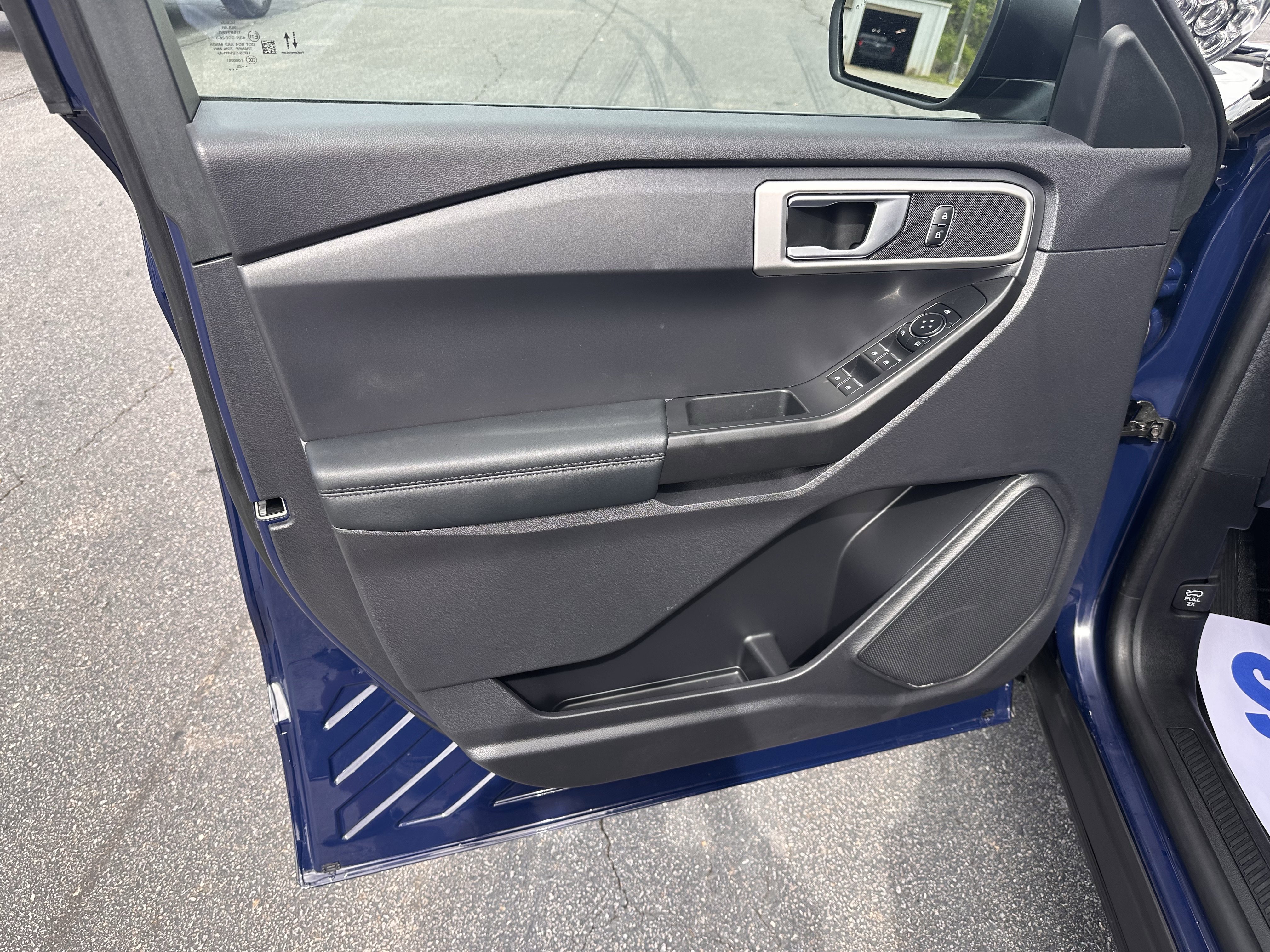Used 2025 Dark Blue Ford AWD image 11