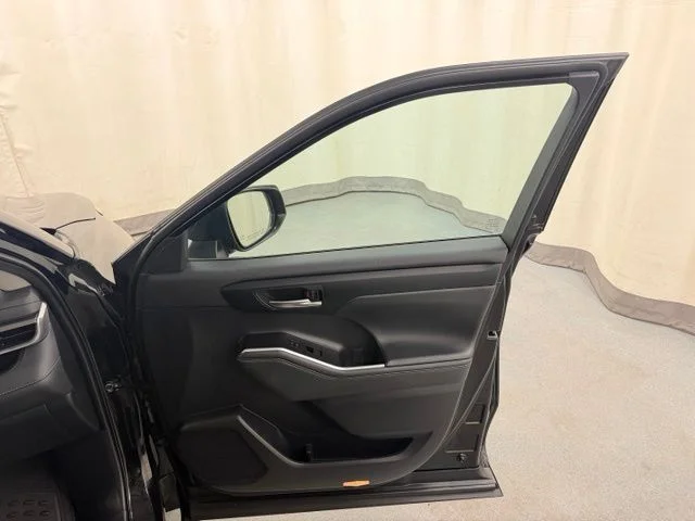 Used 2023 Black Toyota XLE image 19