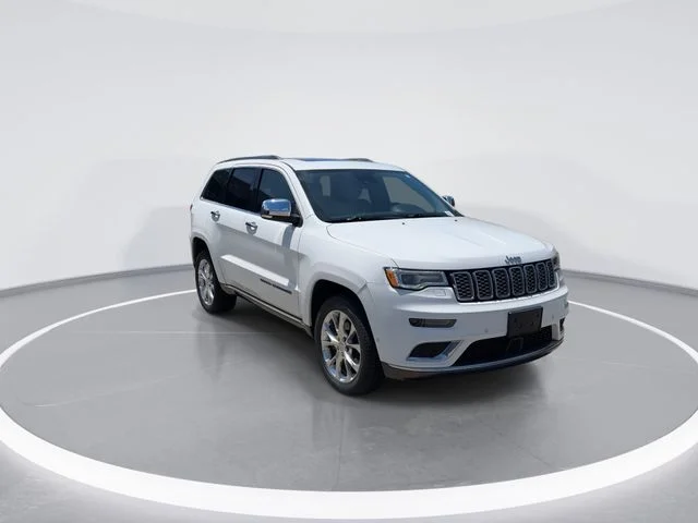 Used 2020 White Jeep Summit image 1