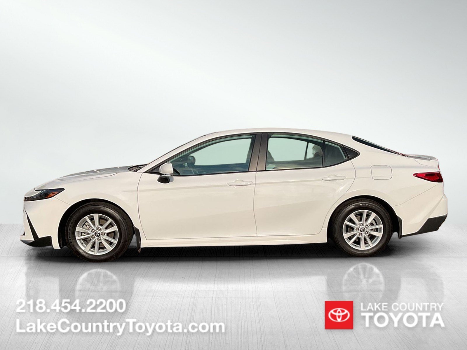 Used 2025 Toyota Camry SE with VIN 4T1DAACK8SU573978 for sale in Brainerd, Minnesota