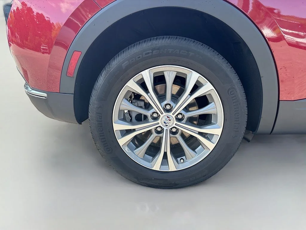 Used 2023 Red Buick Preferred image 14