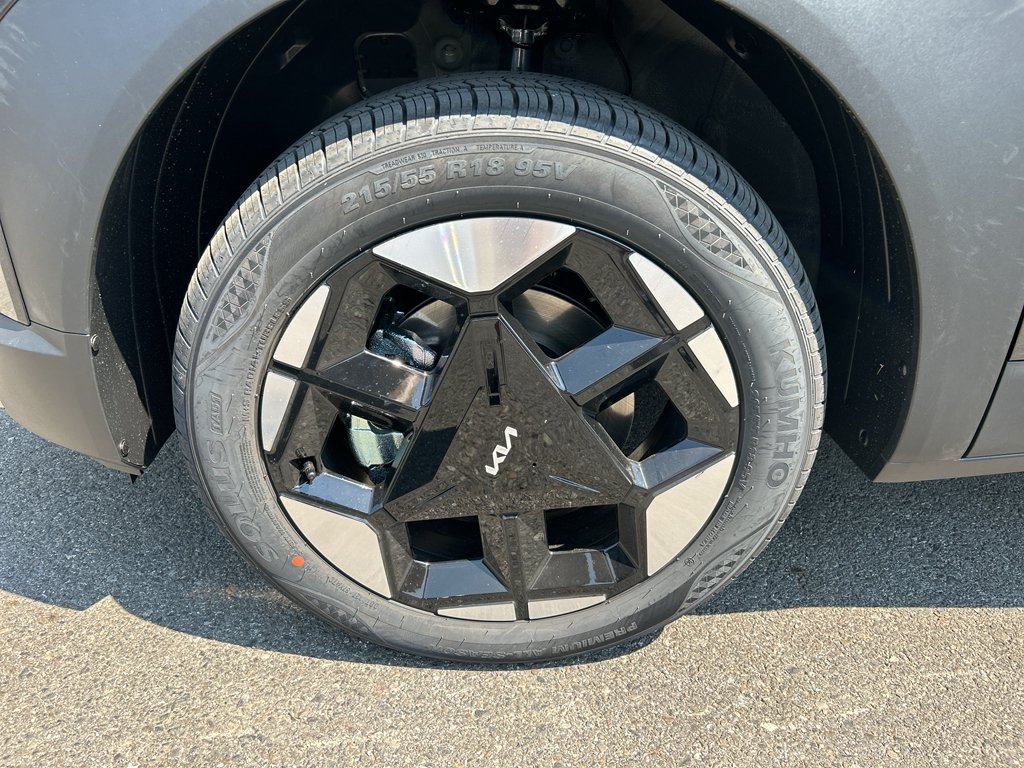 New 2027 Interstellar Gray Kia S image 9