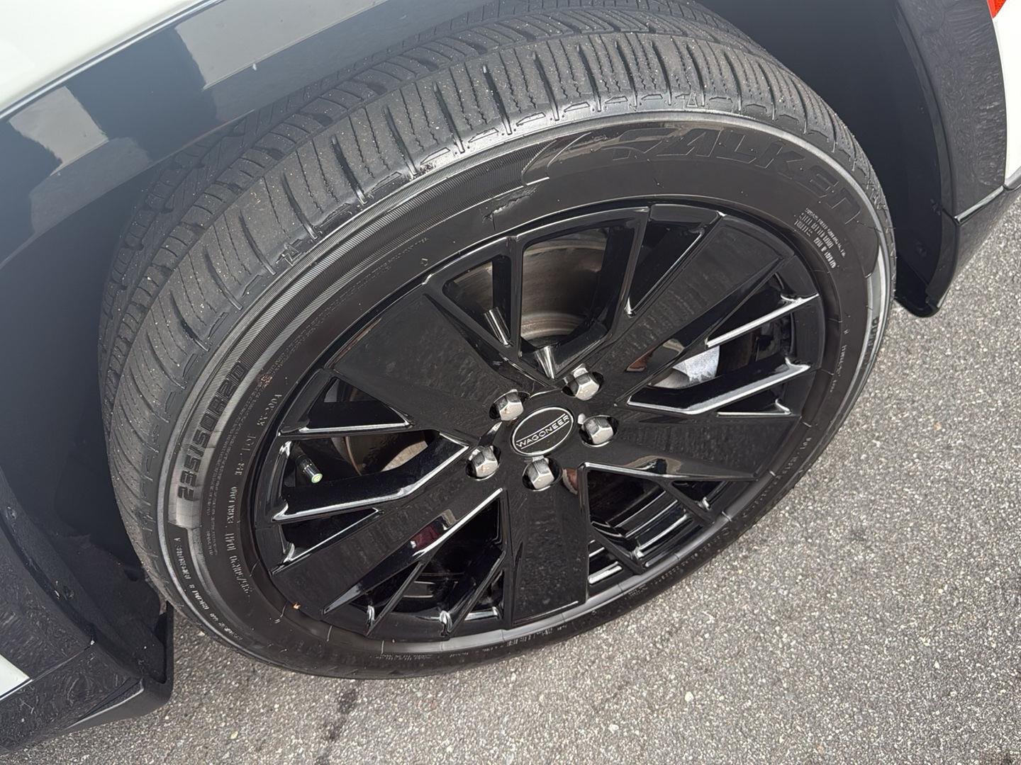 Used 2024 Bright White Clearcoat Jeep Launch Edition image 14