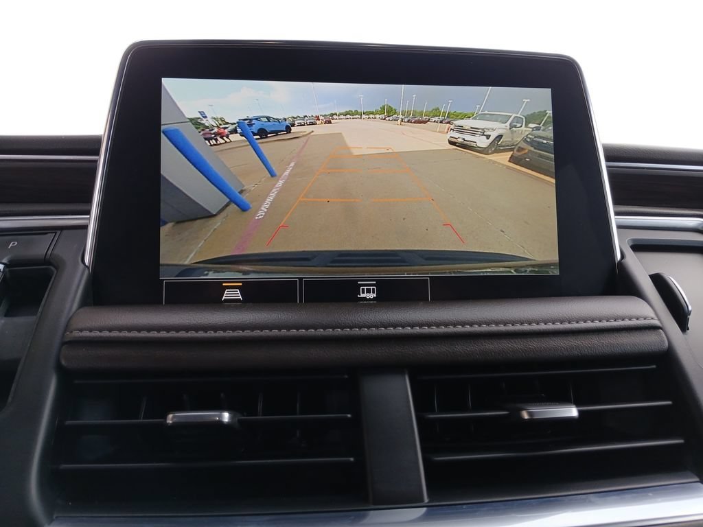 2021 Chevrolet Suburban Z71 - Photo 15