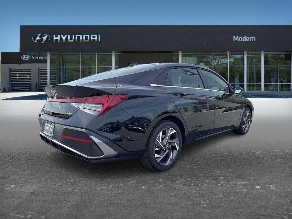 New 2026 Abyss Black Hyundai Limited image 18