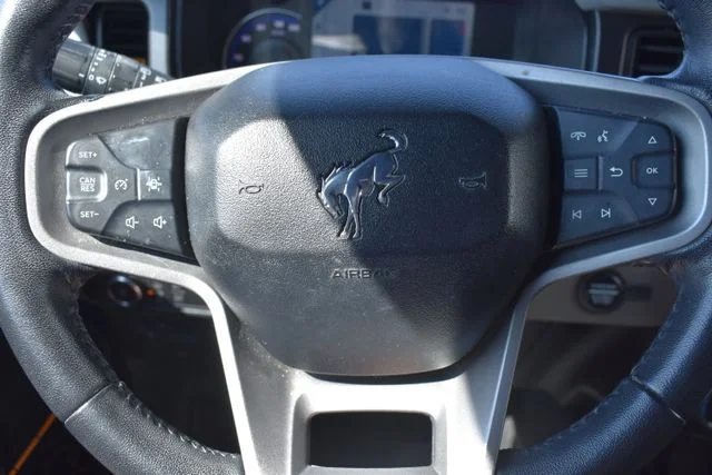 Used 2022 Gray Ford Badlands image 20