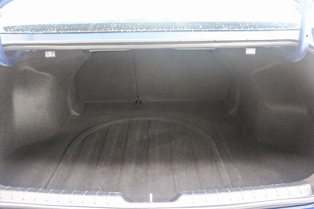 Used 2025 Blue Kia LXS image 25