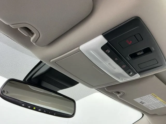Used 2021  Nissan 2.5 Platinum image 23