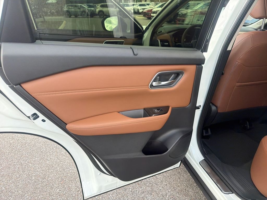 New 2026 Nissan Rogue Platinum 4D Sport Utility