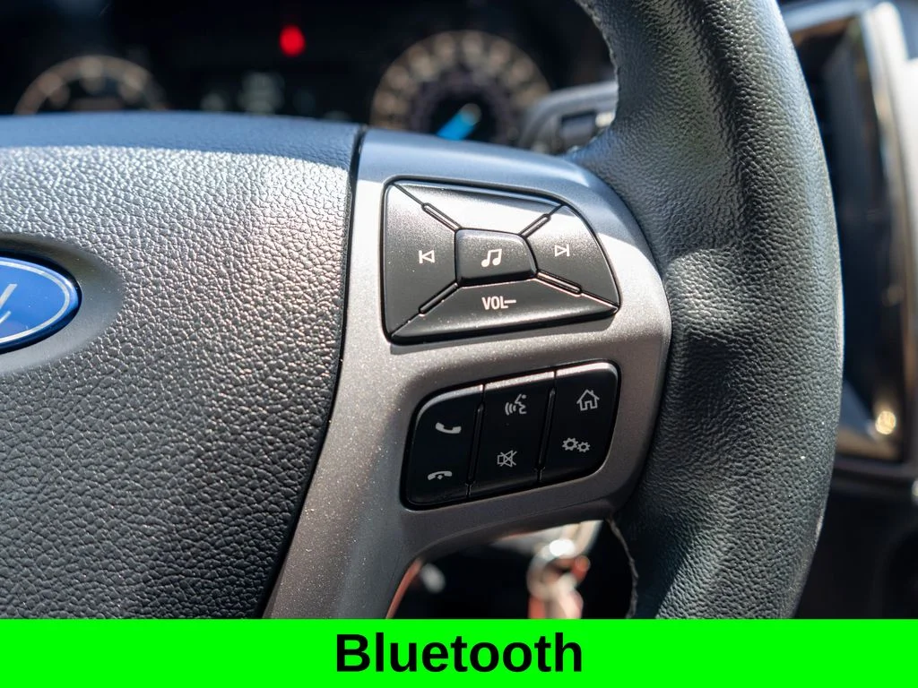Used 2019 Blue Ford XLT image 18