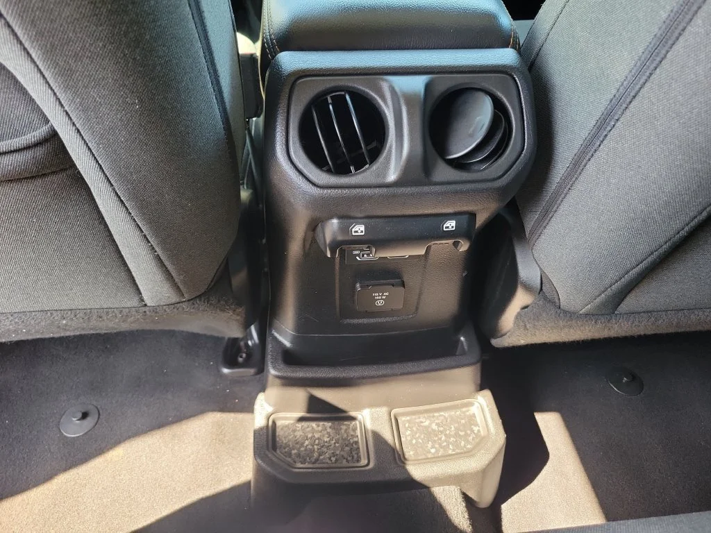 Used 2024 Silver Jeep Sahara 4xe image 21