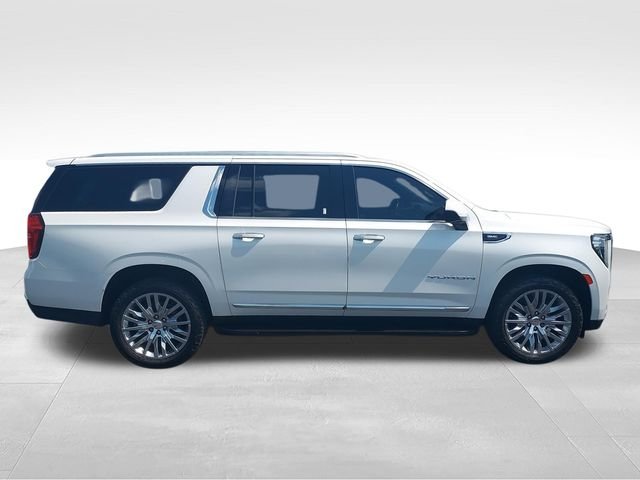 Used 2023 White GMC SLT image 9