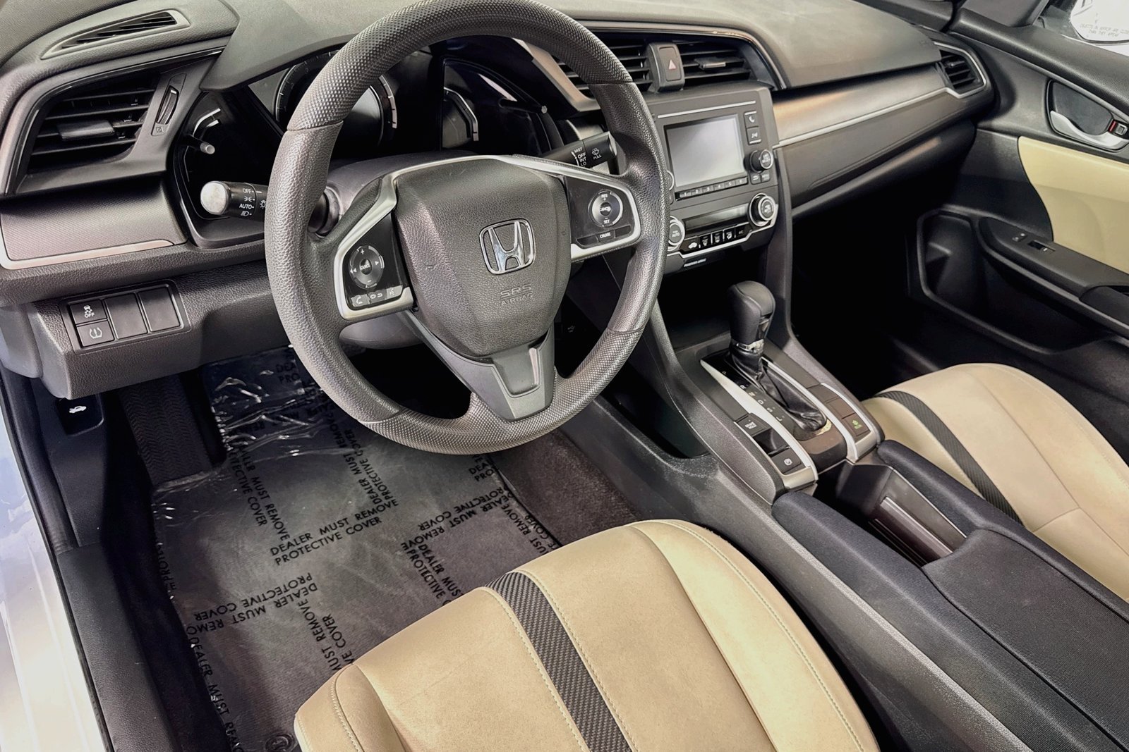 Used 2017 Taffeta White Honda LX image 9