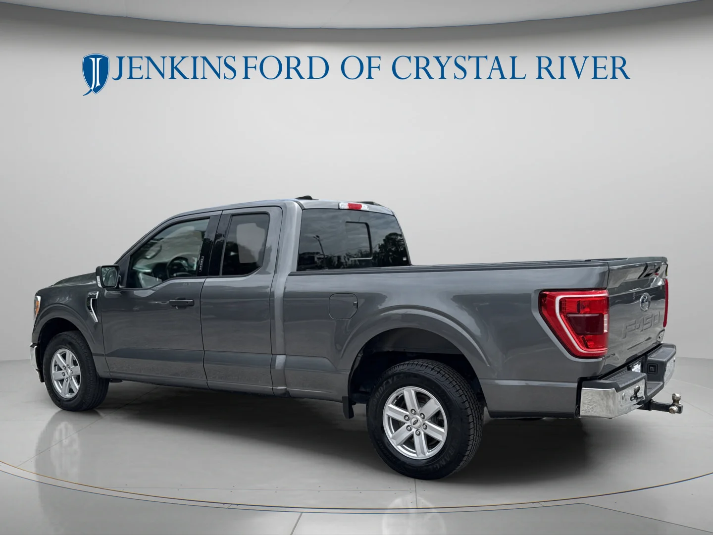 Used 2021 Carbonized Gray Metallic Ford XLT image 7
