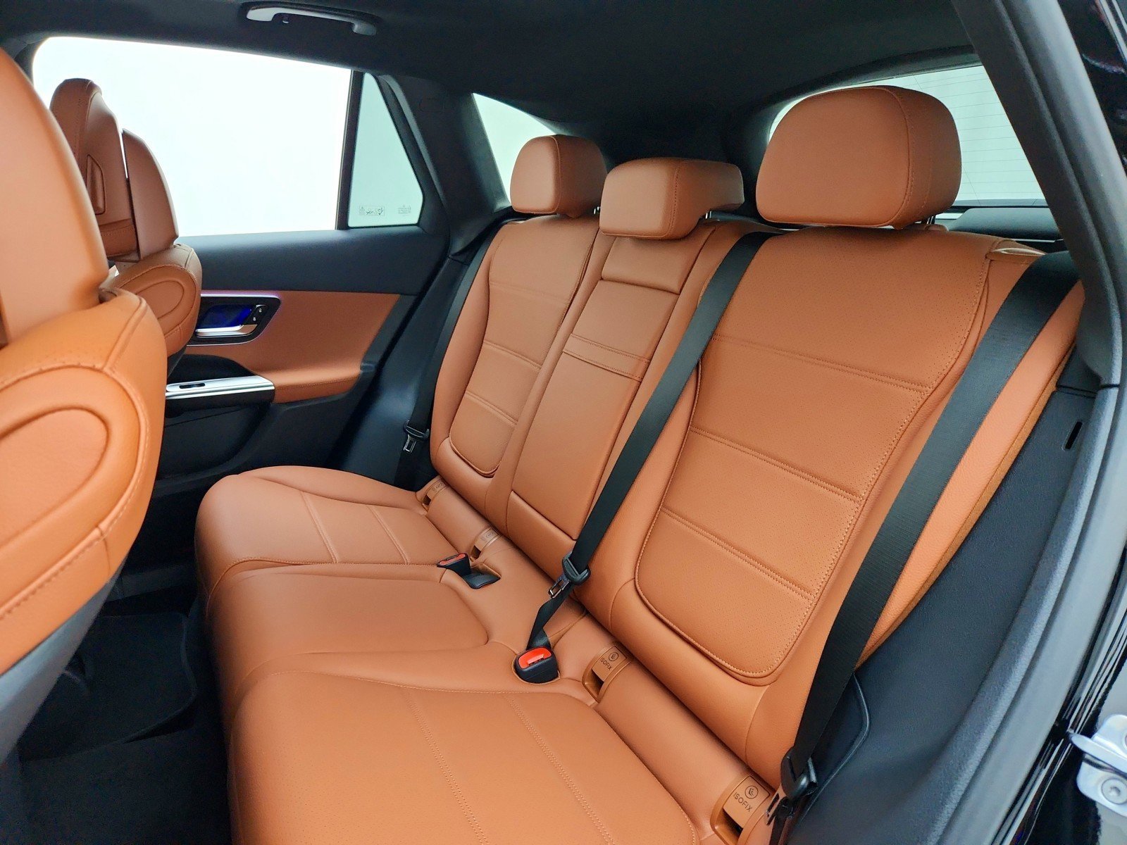 New 2026 Black Mercedes-Benz GLC 300 SUV image 39
