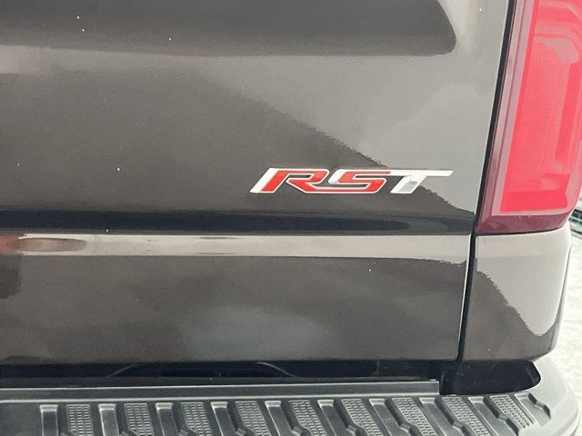Used 2019 Havana Brown Metallic Chevrolet RST image 35