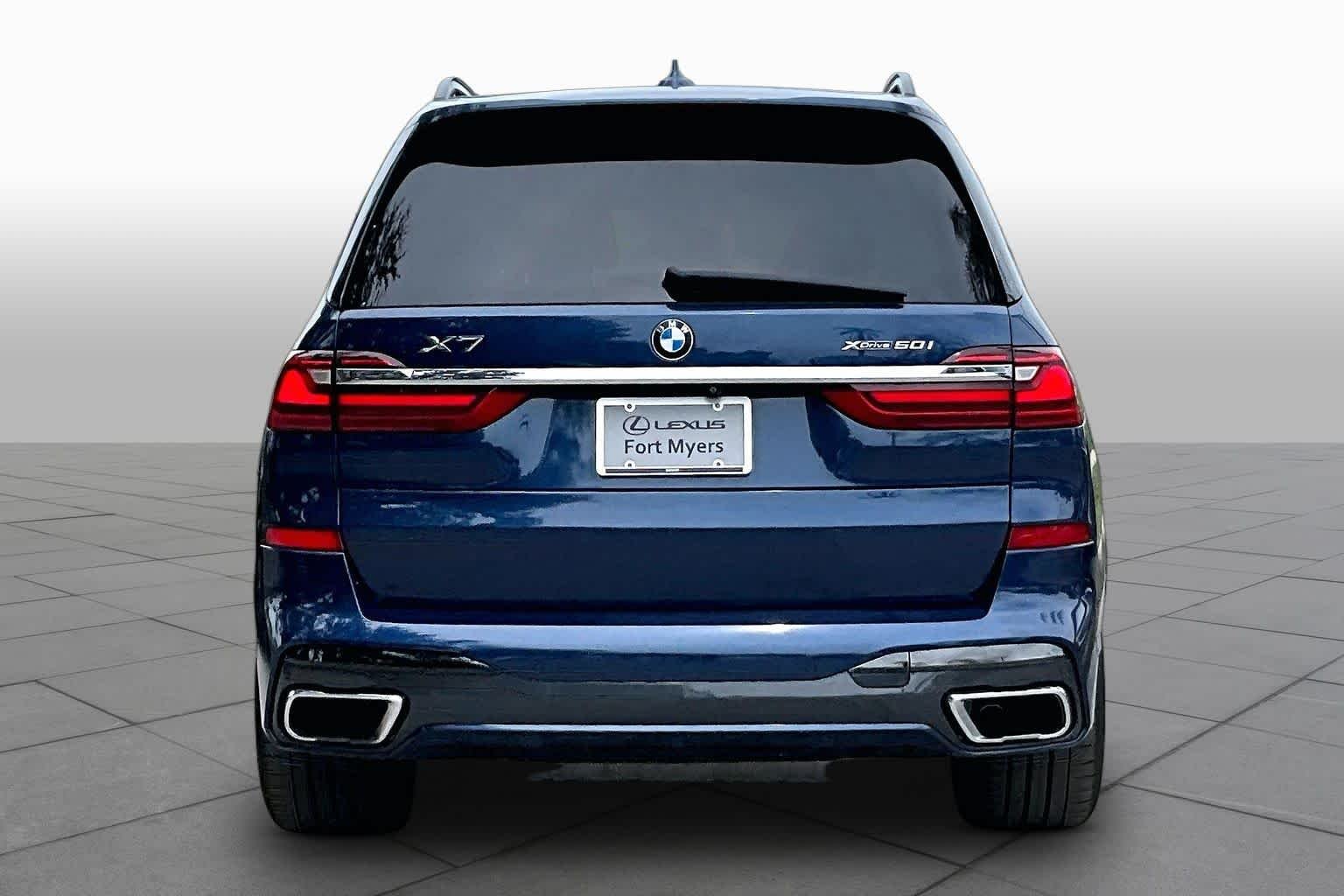 Used 2019 Phytonic Blue Metallic BMW xDrive50i image 5