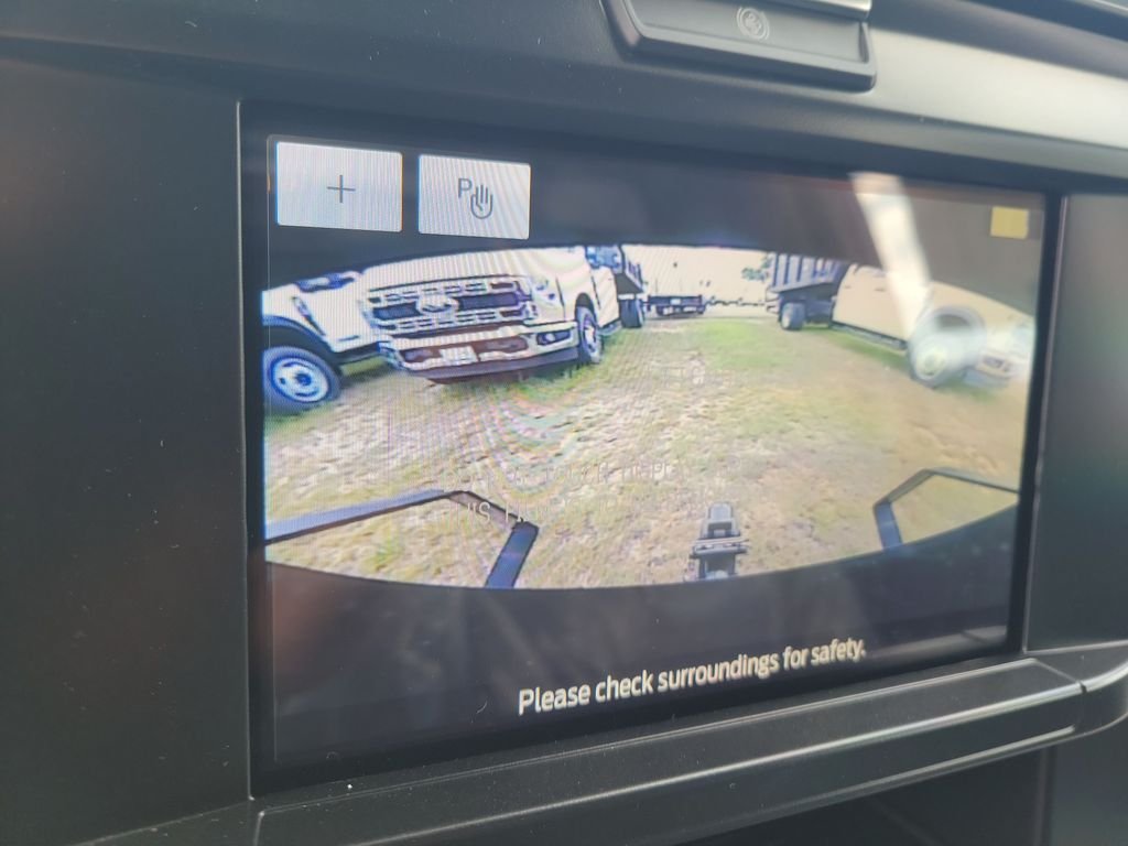New 2026 Oxford White Ford F-550® XL image 24