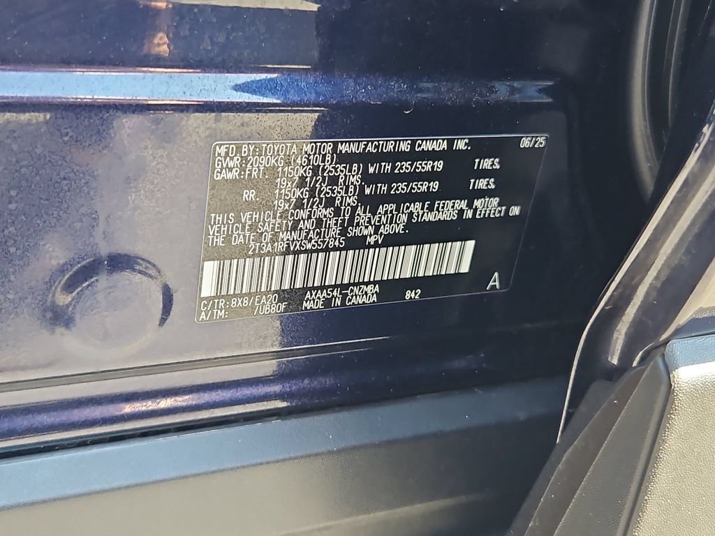 Used 2025 Blueprint Toyota XLE Premium image 32