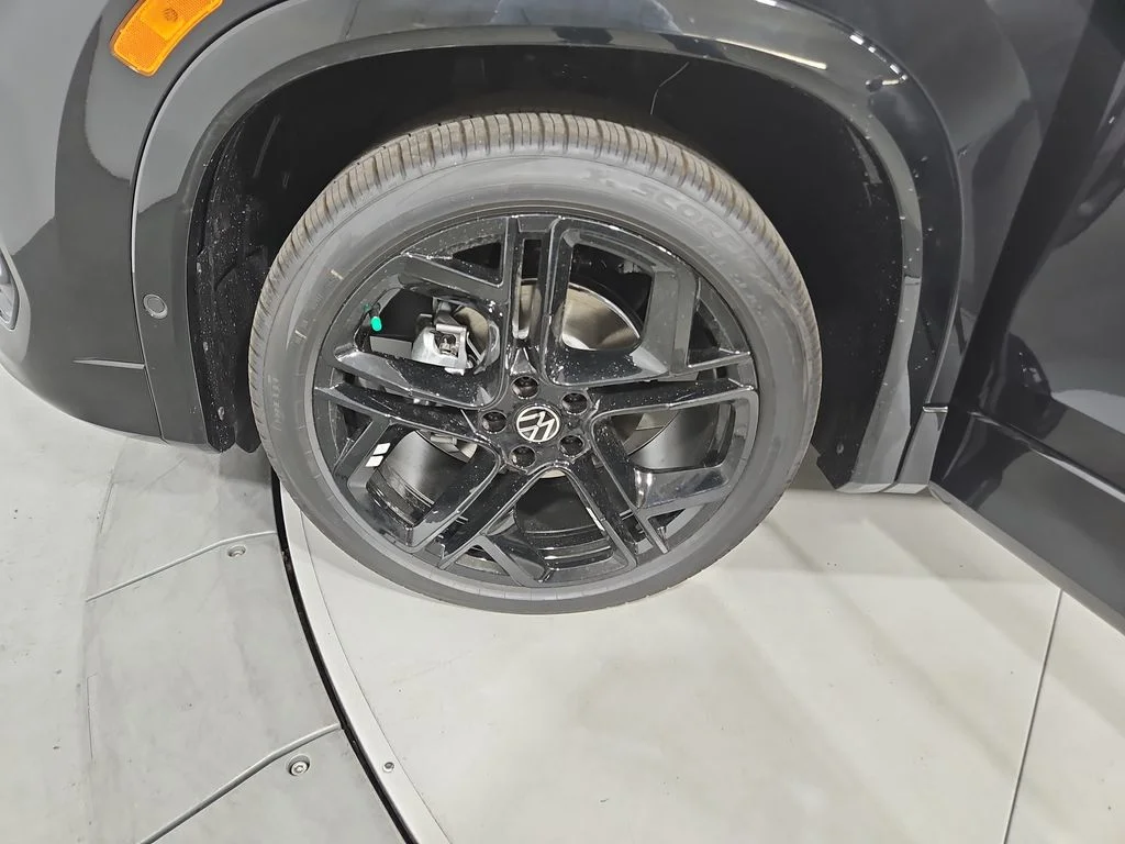 New 2026 Black Volkswagen 2.0T SE R-Line Black image 25