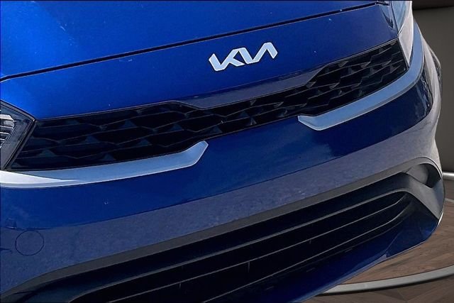 Used 2023 Blue Kia LXS image 25