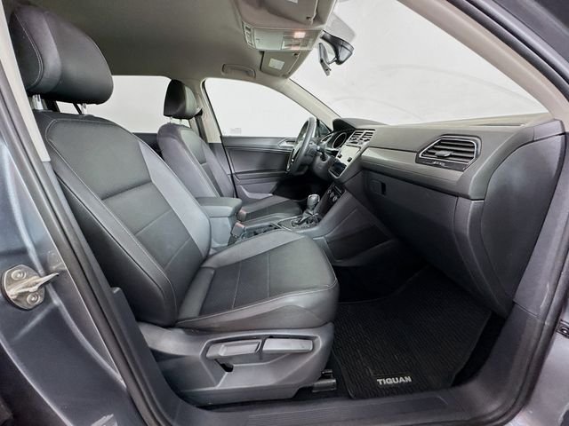 Used 2020 Gray Volkswagen 2.0T SE image 43