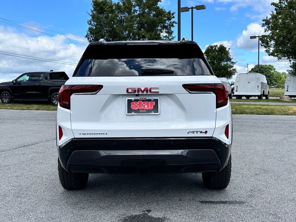 2026 GMC Terrain AT4 - Photo 8