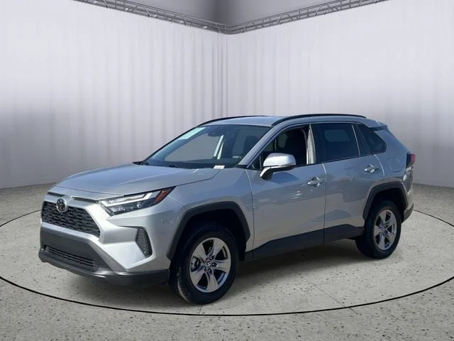 Used 2025 Silver Sky Metallic Toyota XLE image 1