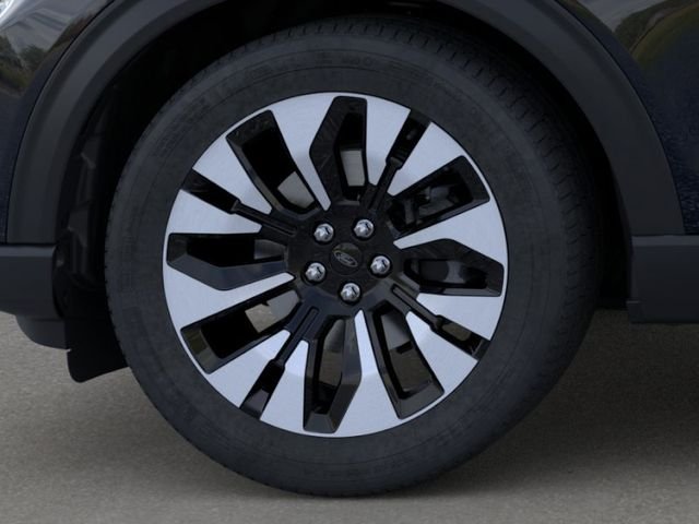 New 2026 Black Ford Platinum image 19