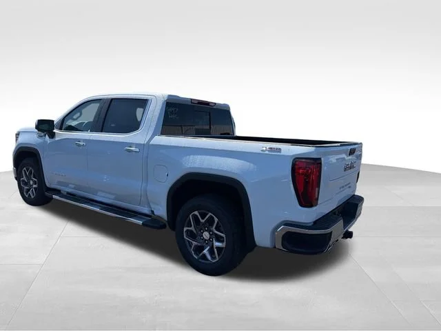 New 2026 Glacier White Tricoat GMC SLT image 3