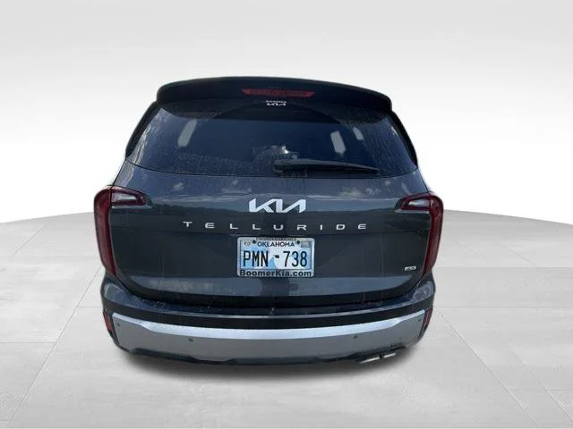 Used 2024 Gray Kia S image 4
