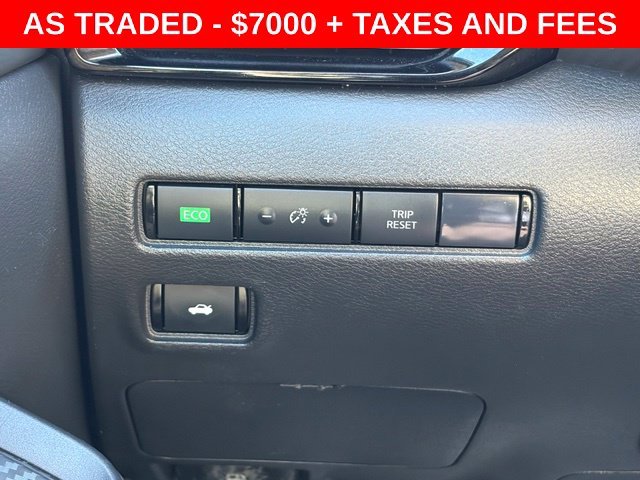 Used 2022 Black Nissan SV image 19
