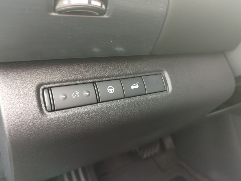 New 2026 Baltic Teal Pearl Nissan SL image 10