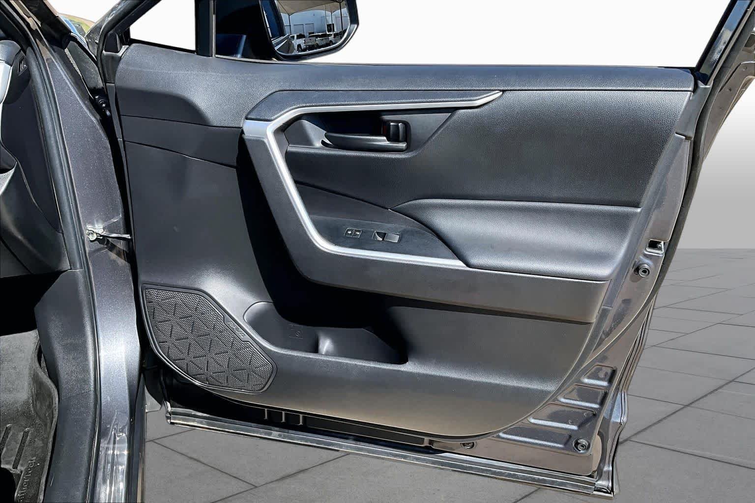 Used 2022 Magnetic Gray Metallic Toyota LE image 23