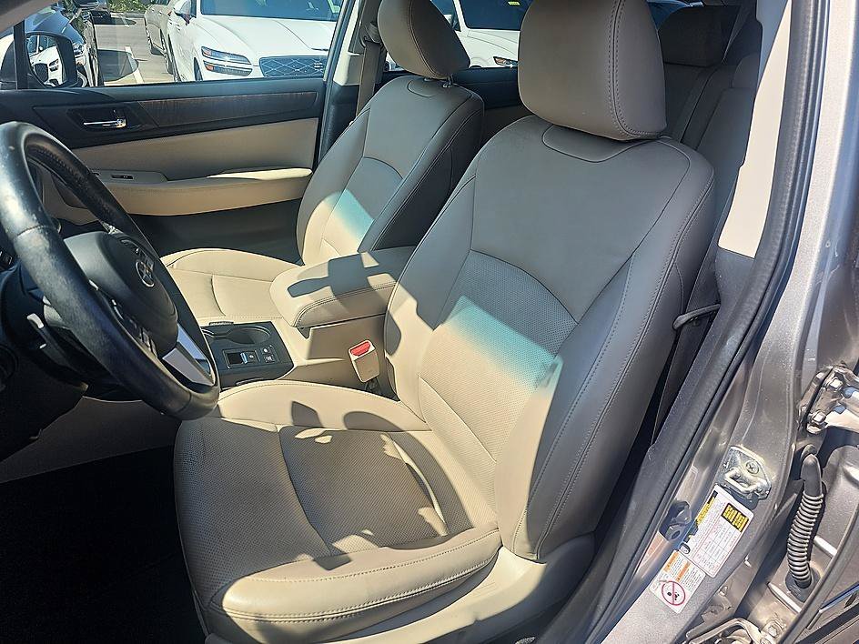 Used 2017 Tungsten Metallic Subaru Limited image 17